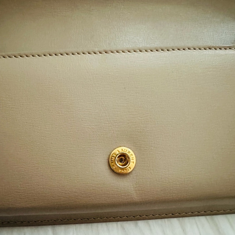 Saint Laurent Tan Crossbody Bag - Picture 3 of 10